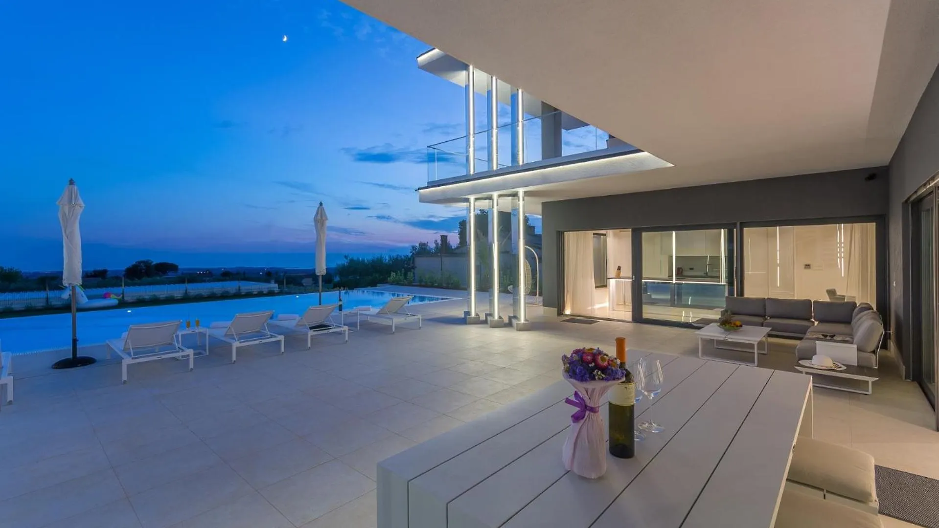 Luxury Villa Gabrijela Near Porec Kaštelir 0*,