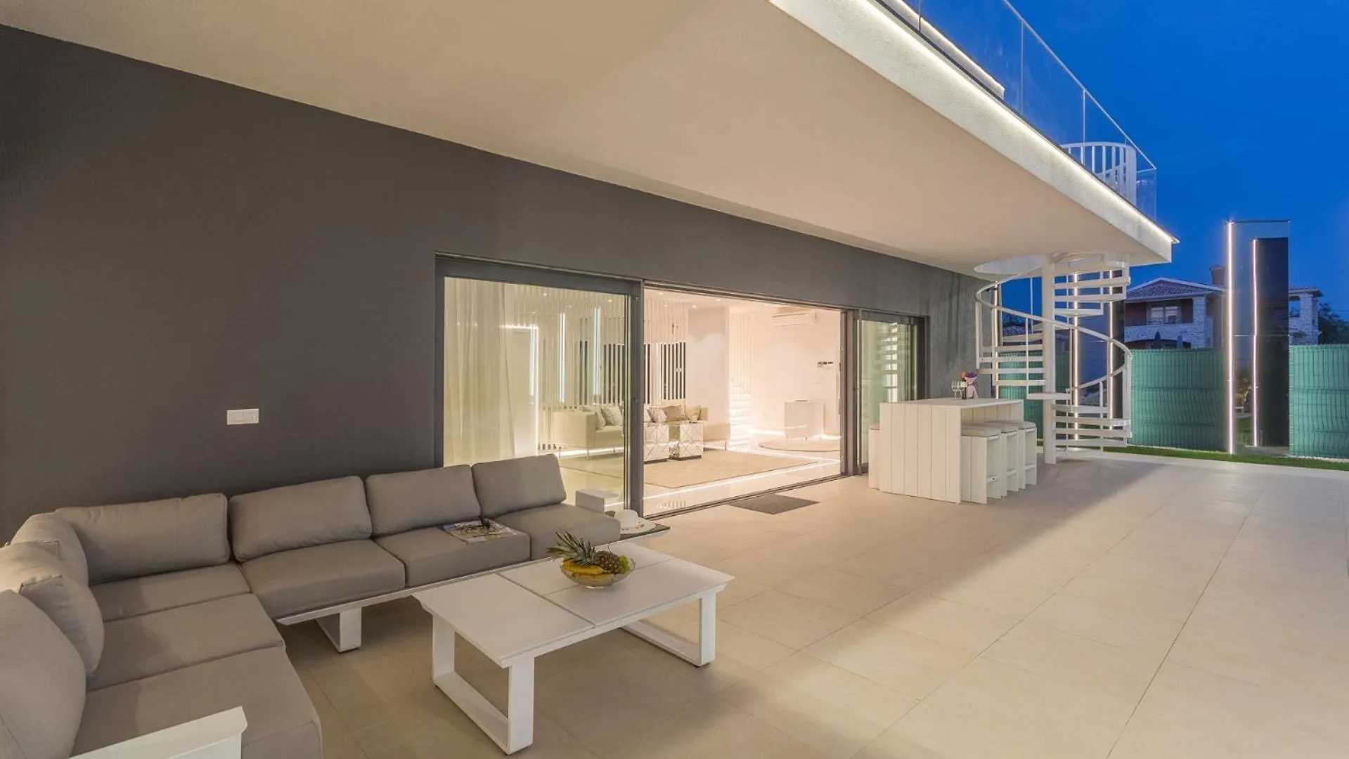 Luxury Villa Gabrijela Near Porec Kaštelir